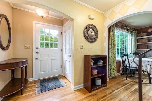 252 Winthrop Road Columbus, OH 43214 - Photo 3 of 28 Gallery Image 3
