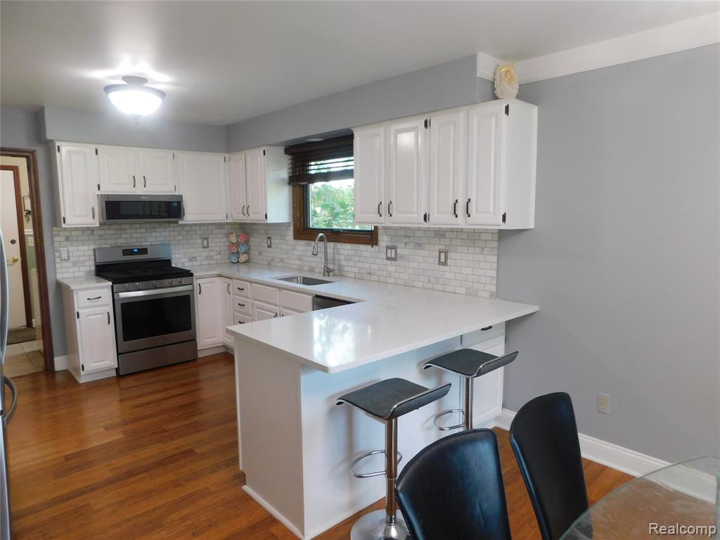 2800 Ranieri Drive Troy, MI 48085 - Photo 22 of 63