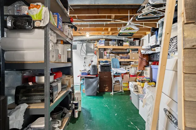 $190,000 | 1526 16 1/2 Street South, Fargo, ND 58103