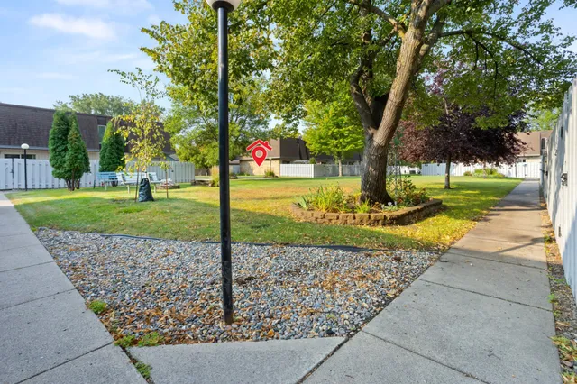 $190,000 | 1526 16 1/2 Street South, Fargo, ND 58103