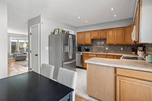 $190,000 | 1526 16 1/2 Street South, Fargo, ND 58103