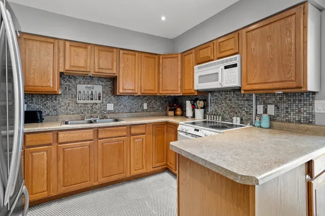 $190,000 | 1526 16 1/2 Street South, Fargo, ND 58103