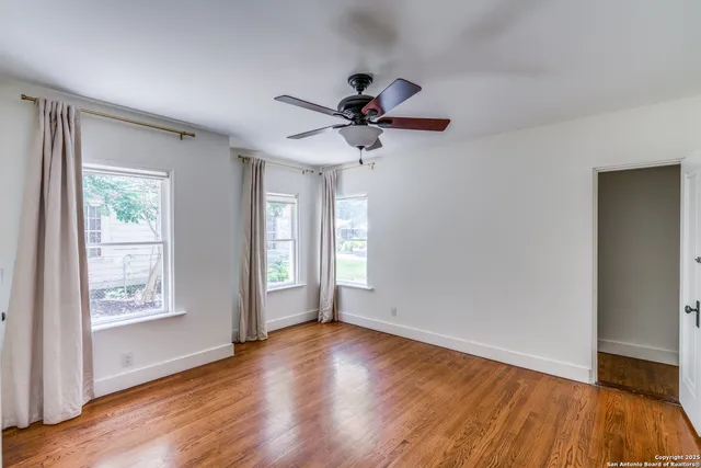 $1,895 | 219 Allensworth Street, San Antonio, TX 78209
