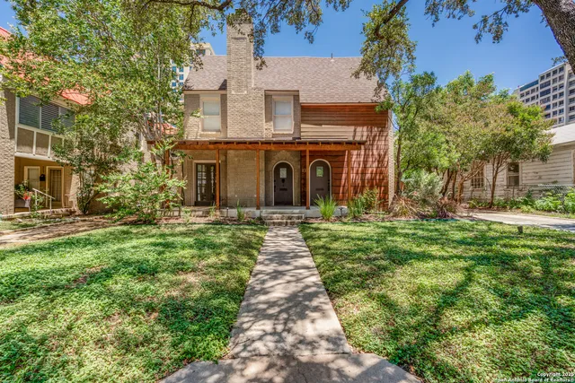 $1,895 | 219 Allensworth Street, San Antonio, TX 78209