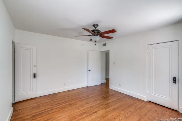 $1,895 | 219 Allensworth Street, San Antonio, TX 78209