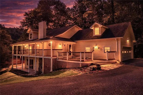 $659,900 | 27 Twinbrook Drive, Blairsville, GA 30512