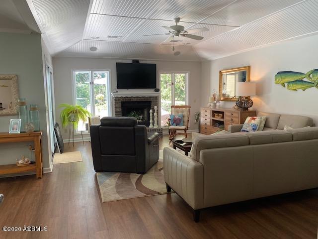 122 State Rd S-7-578 Beaufort, SC 29907 - Photo 2 of 11 IMG_0193