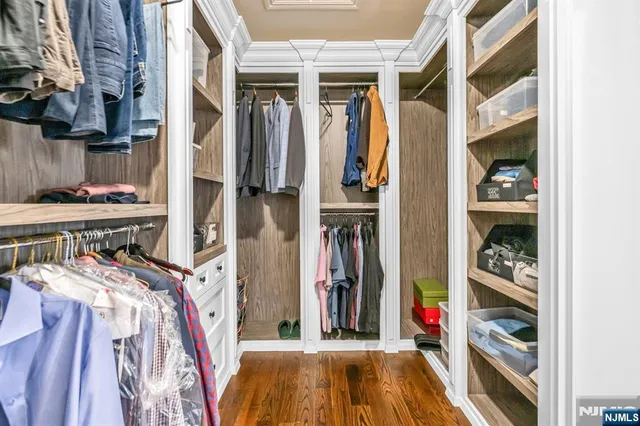 $2,499,995 | 37 Glenfair Road, Glen Rock, NJ 07452