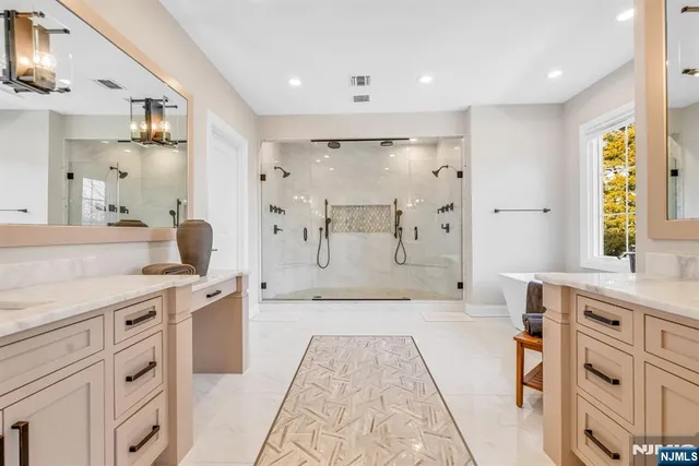 $2,499,995 | 37 Glenfair Road, Glen Rock, NJ 07452