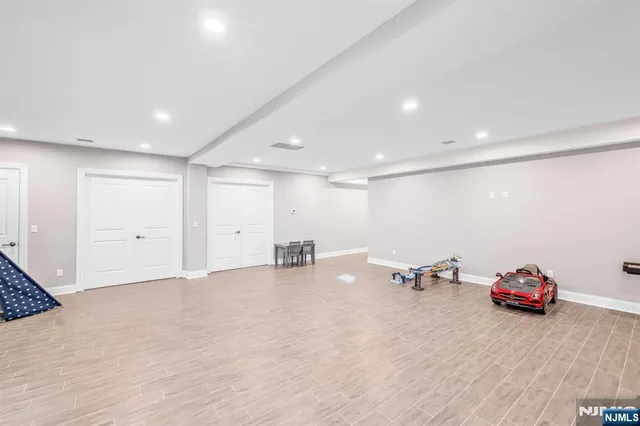 $2,499,995 | 37 Glenfair Road, Glen Rock, NJ 07452