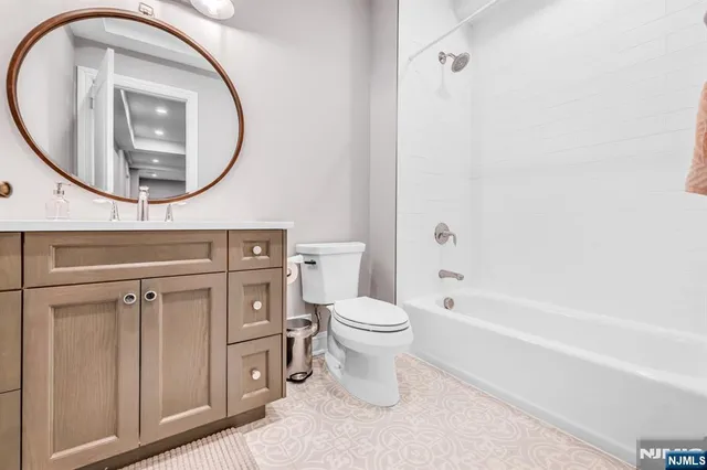 $2,499,995 | 37 Glenfair Road, Glen Rock, NJ 07452