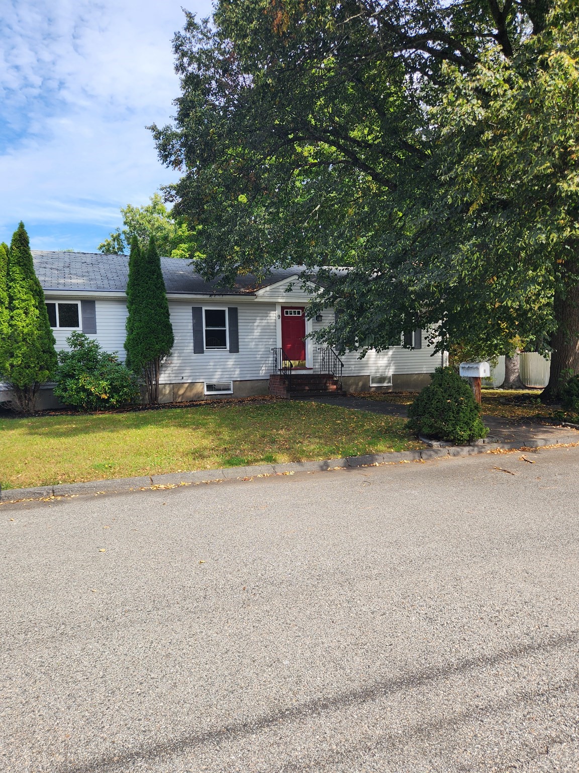 9 Wing Road Wilmington, MA 01887 - Photo 1 of 11 Gallery Image 1