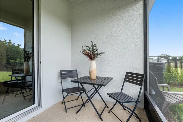 a view of a field with sitting space