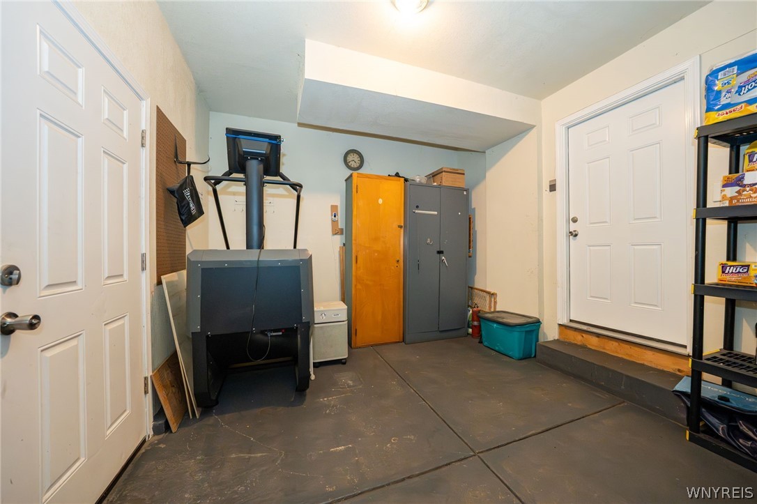 5233 Scranton Road Hamburg, NY 14075 - Photo 18 of 50