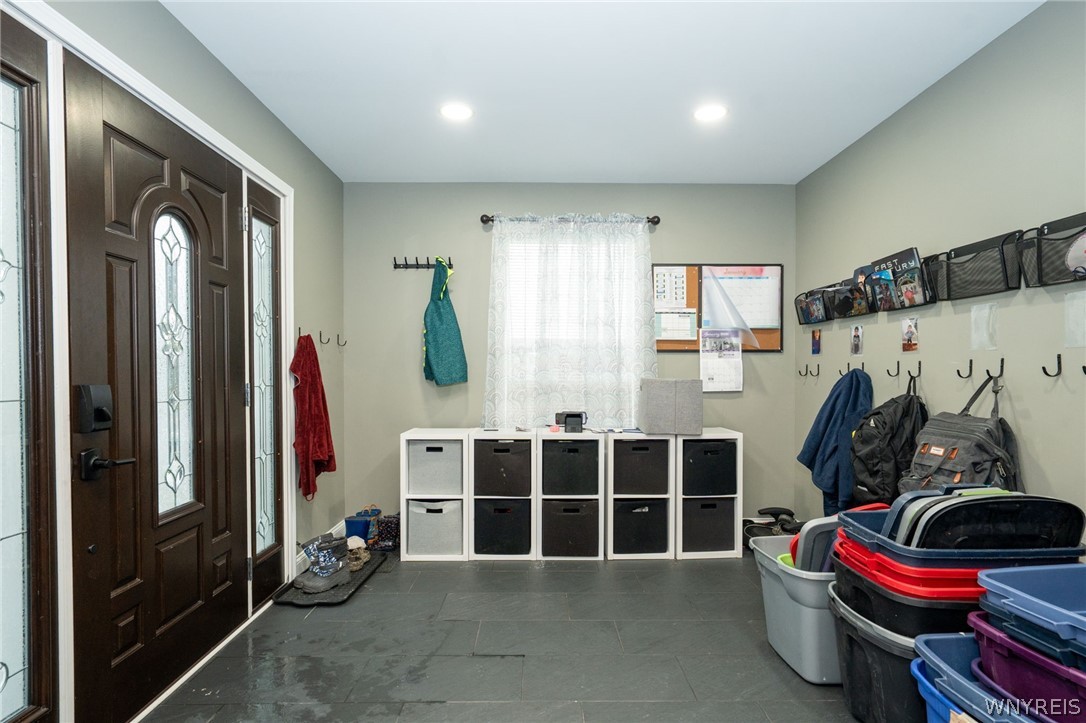 5233 Scranton Road Hamburg, NY 14075 - Photo 23 of 50