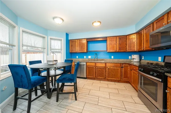 $489,999 | 5233 Scranton Road, Hamburg, NY 14075