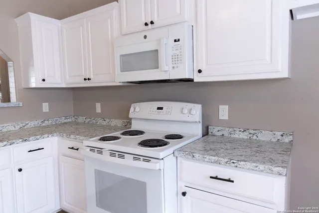 $1,500 | 5042 Cannon Drive, San Antonio, TX 78228