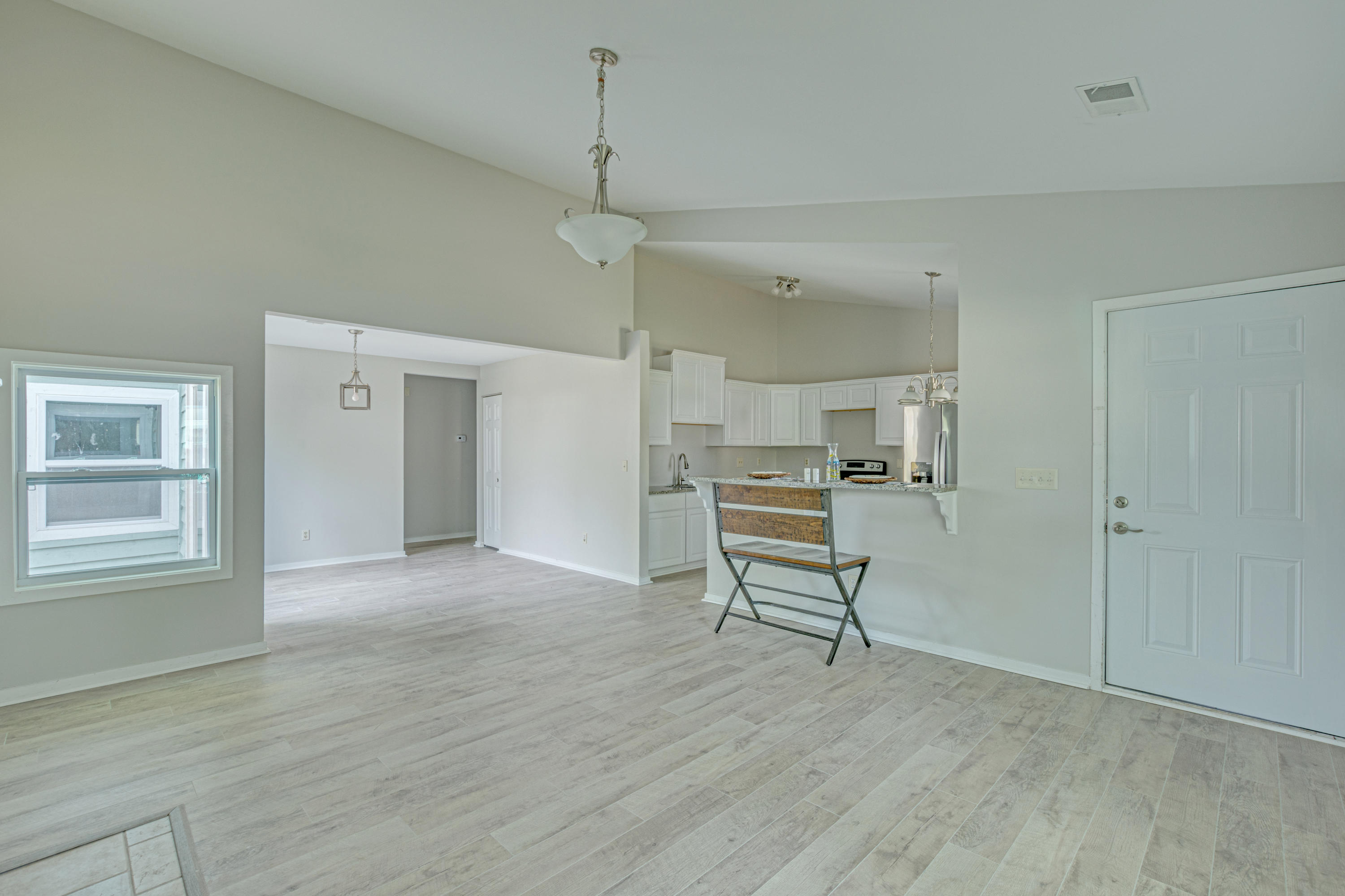 108 Coventry Road Summerville, SC 29486 - Photo 17 of 34 12