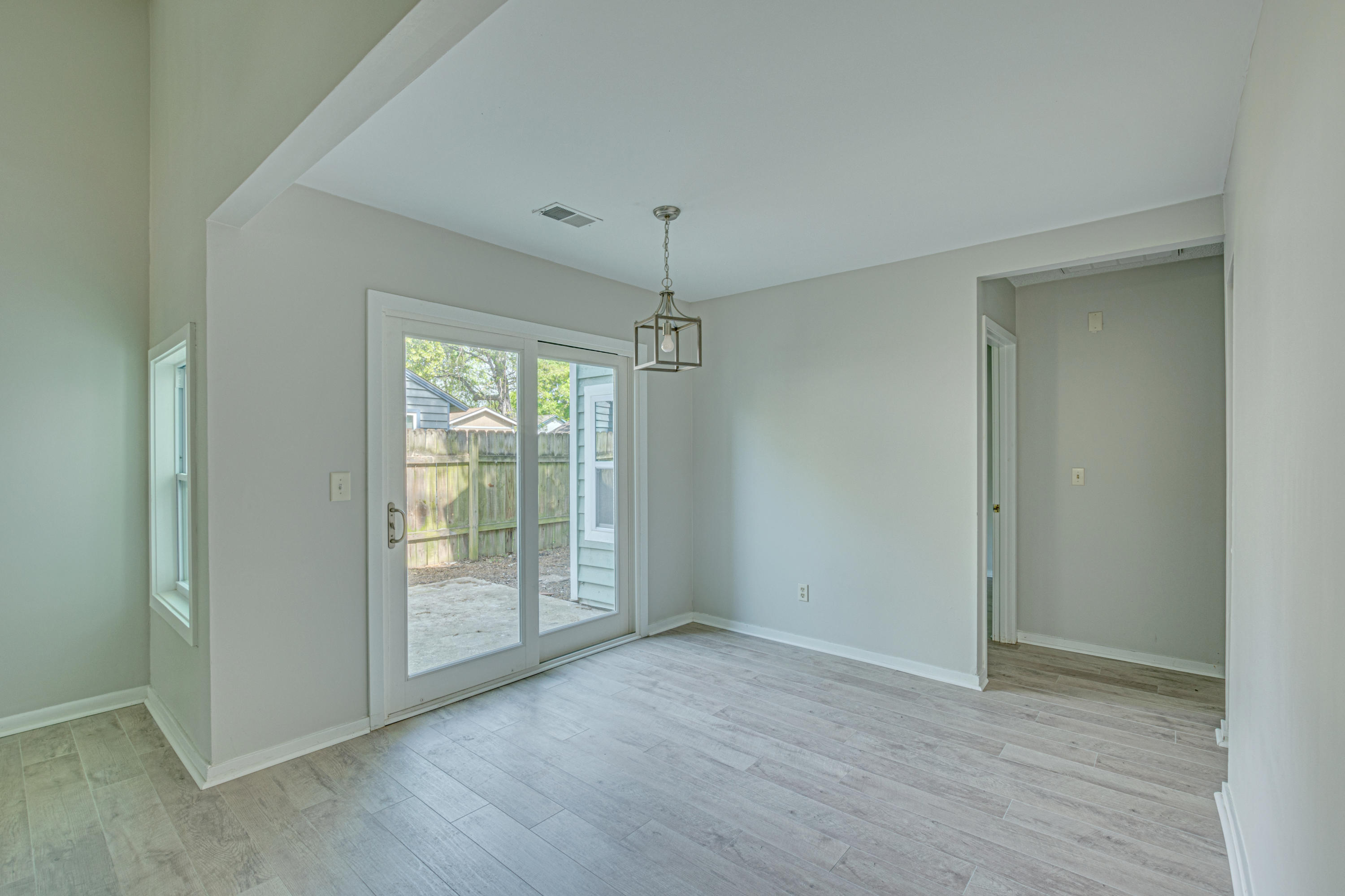 108 Coventry Road Summerville, SC 29486 - Photo 22 of 34 6