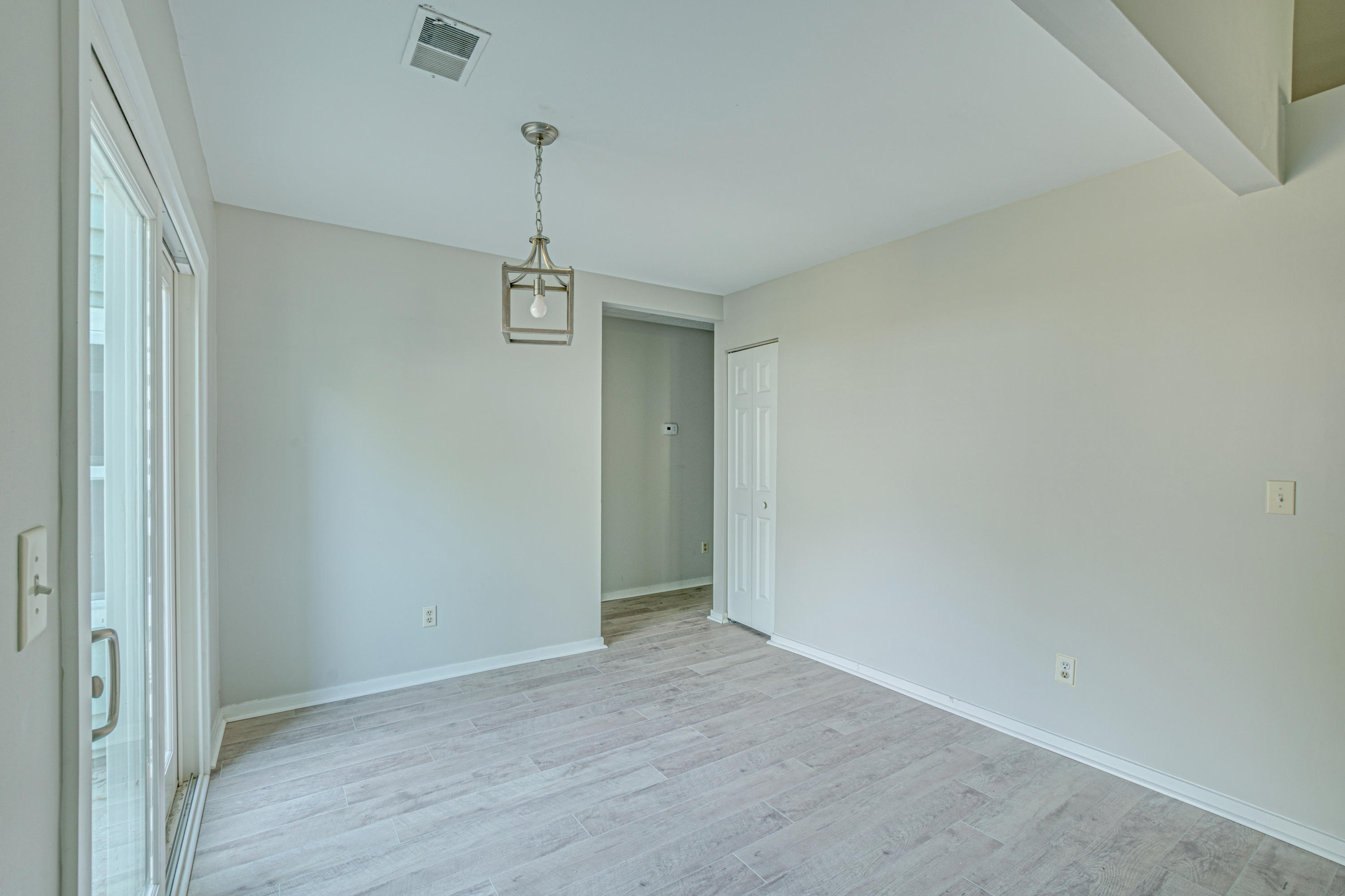 108 Coventry Road Summerville, SC 29486 - Photo 23 of 34 8