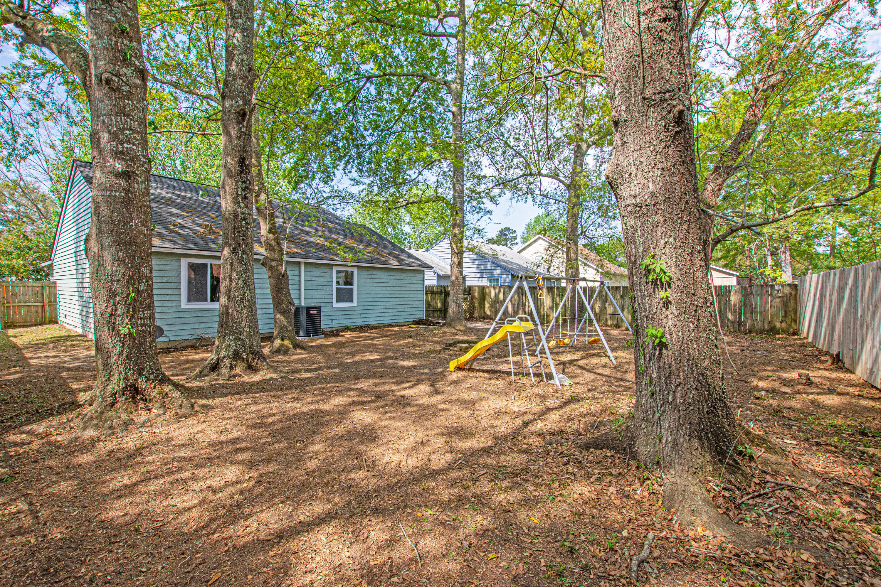 108 Coventry Road Summerville, SC 29486 - Photo 27 of 34 0-10