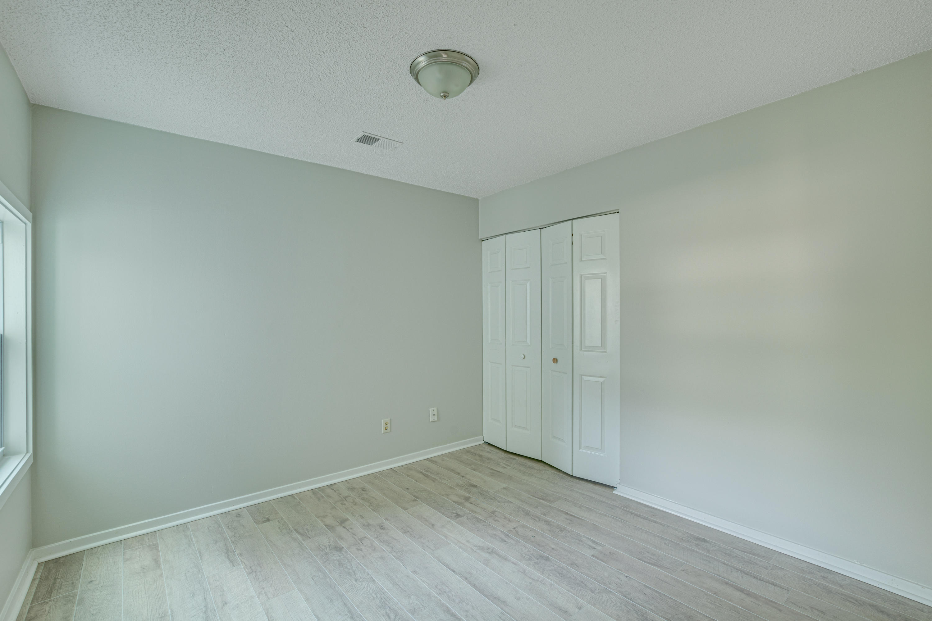 108 Coventry Road Summerville, SC 29486 - Photo 28 of 34 24