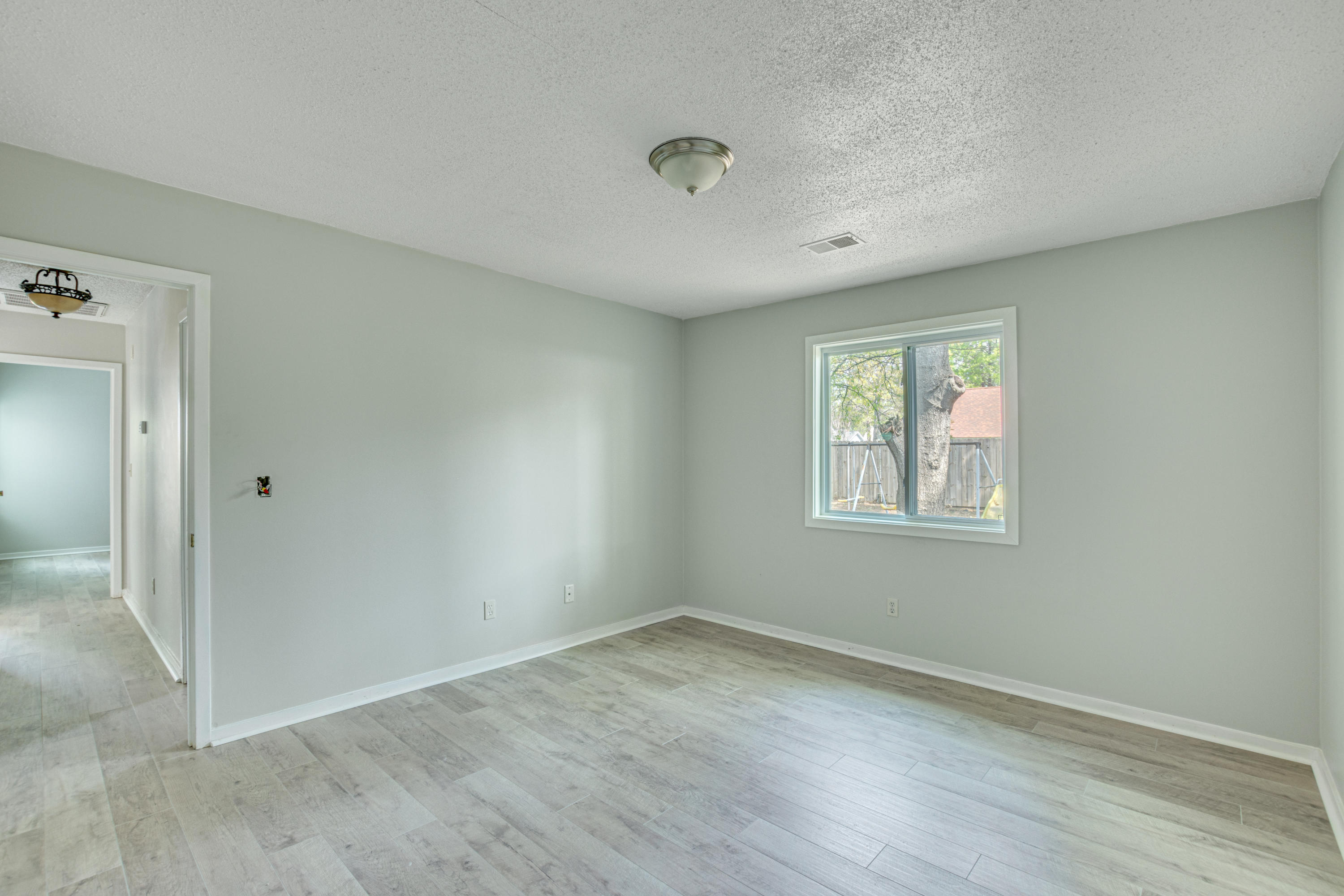 108 Coventry Road Summerville, SC 29486 - Photo 33 of 34 29