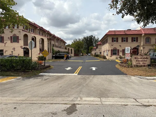 $1,000,000 | 30-xx Forest Hills Drive, Coral Springs, FL 33065