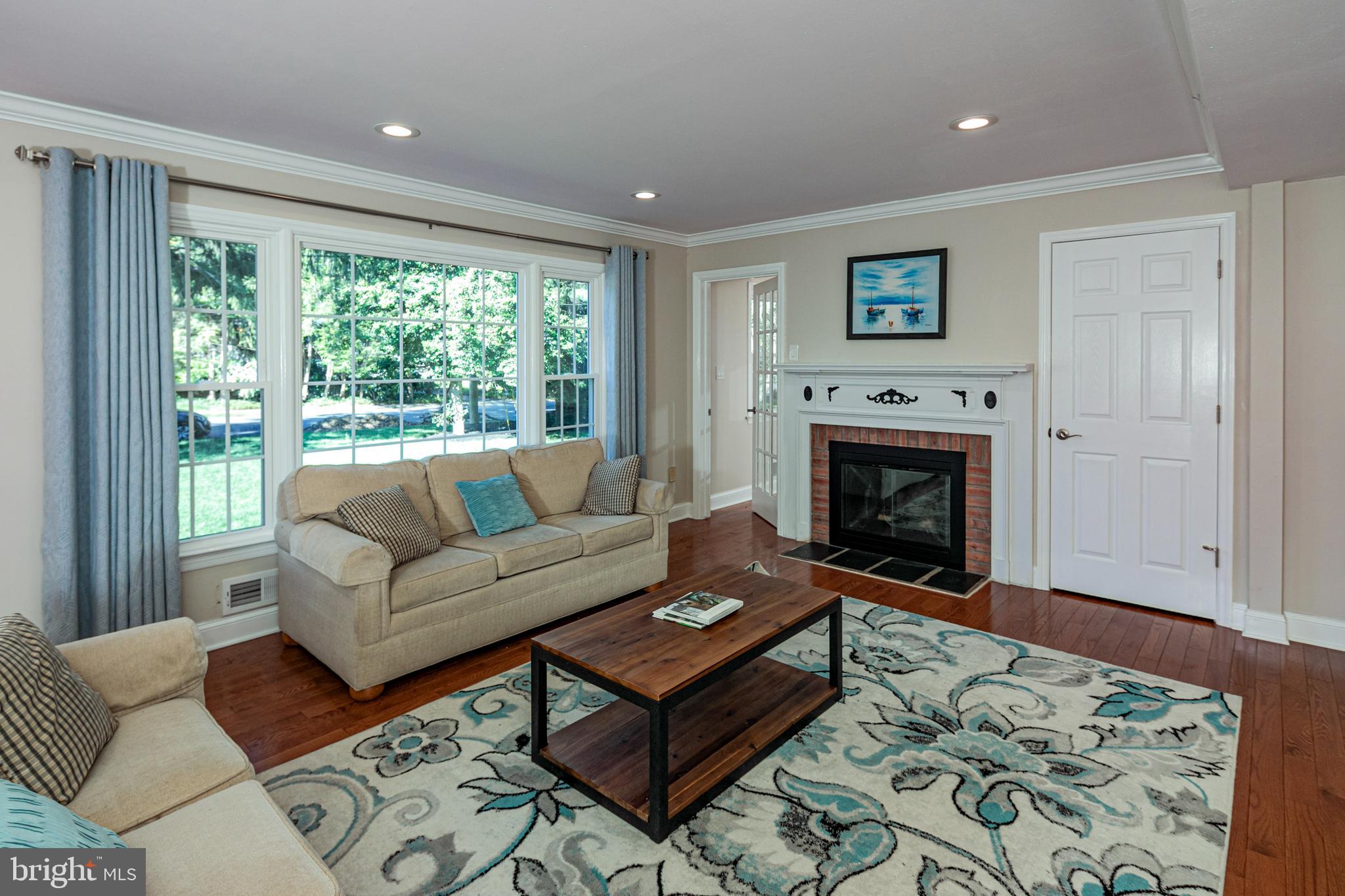 257 Riverside Drive Princeton, NJ 08540 - Photo 6 of 50 Gallery Image 6