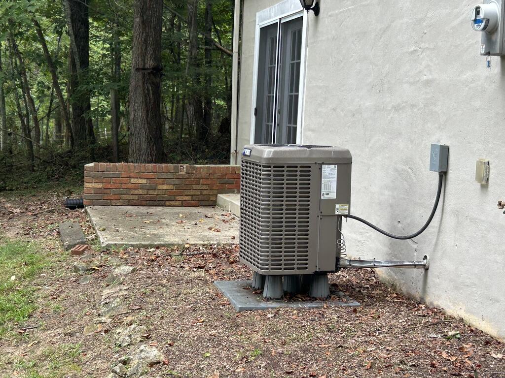 181 Slide Mountain Road Bland, VA 24315 - Photo 32 of 35 Gallery Image 32