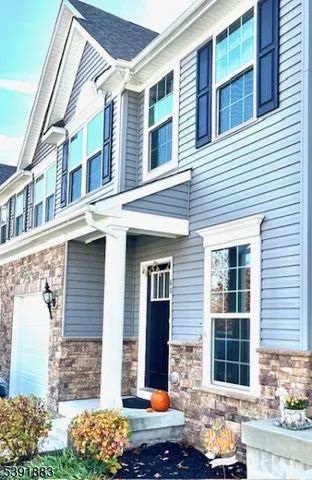 $3,500 | 48 Woodland Way, Mount Arlington, NJ 07856