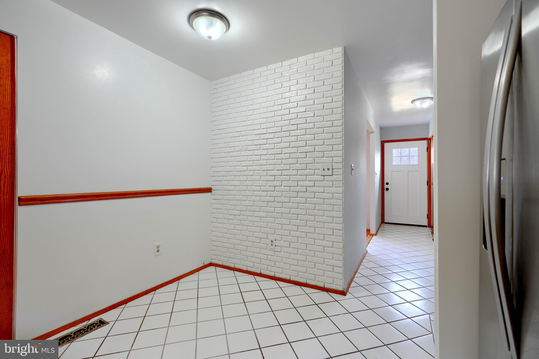 4425 Wynn Road Baltimore, MD 21236 - Photo 14 of 39 a view of an empty room