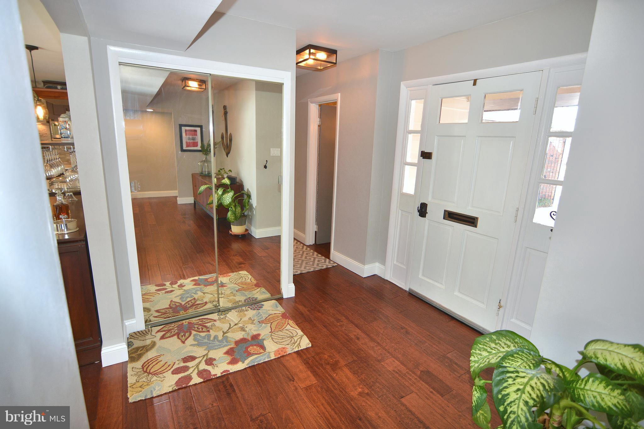 1808 Roxboro Place Crofton, MD 21114 - Photo 3 of 29 Interior (General)