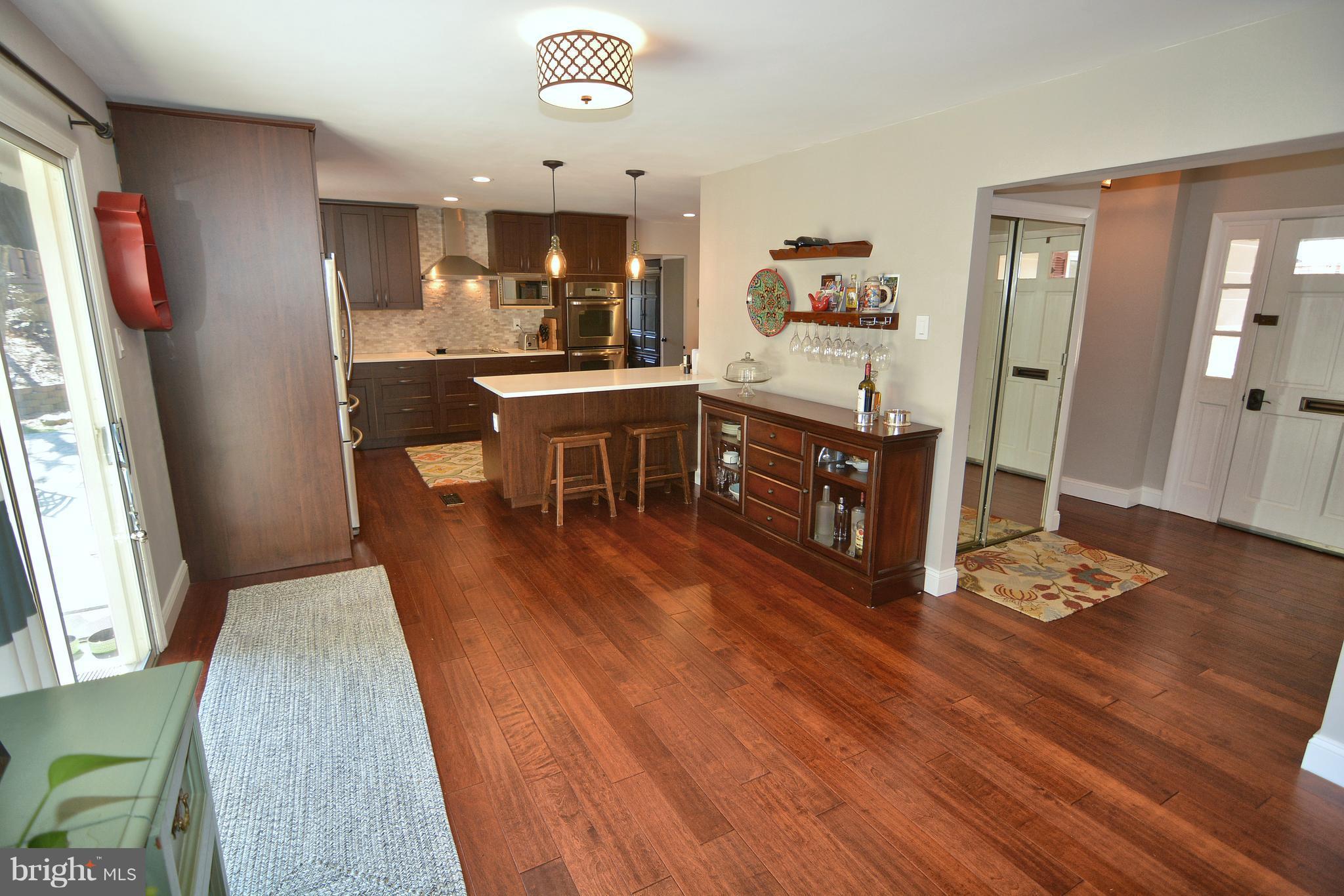 1808 Roxboro Place Crofton, MD 21114 - Photo 8 of 29 Interior (General)