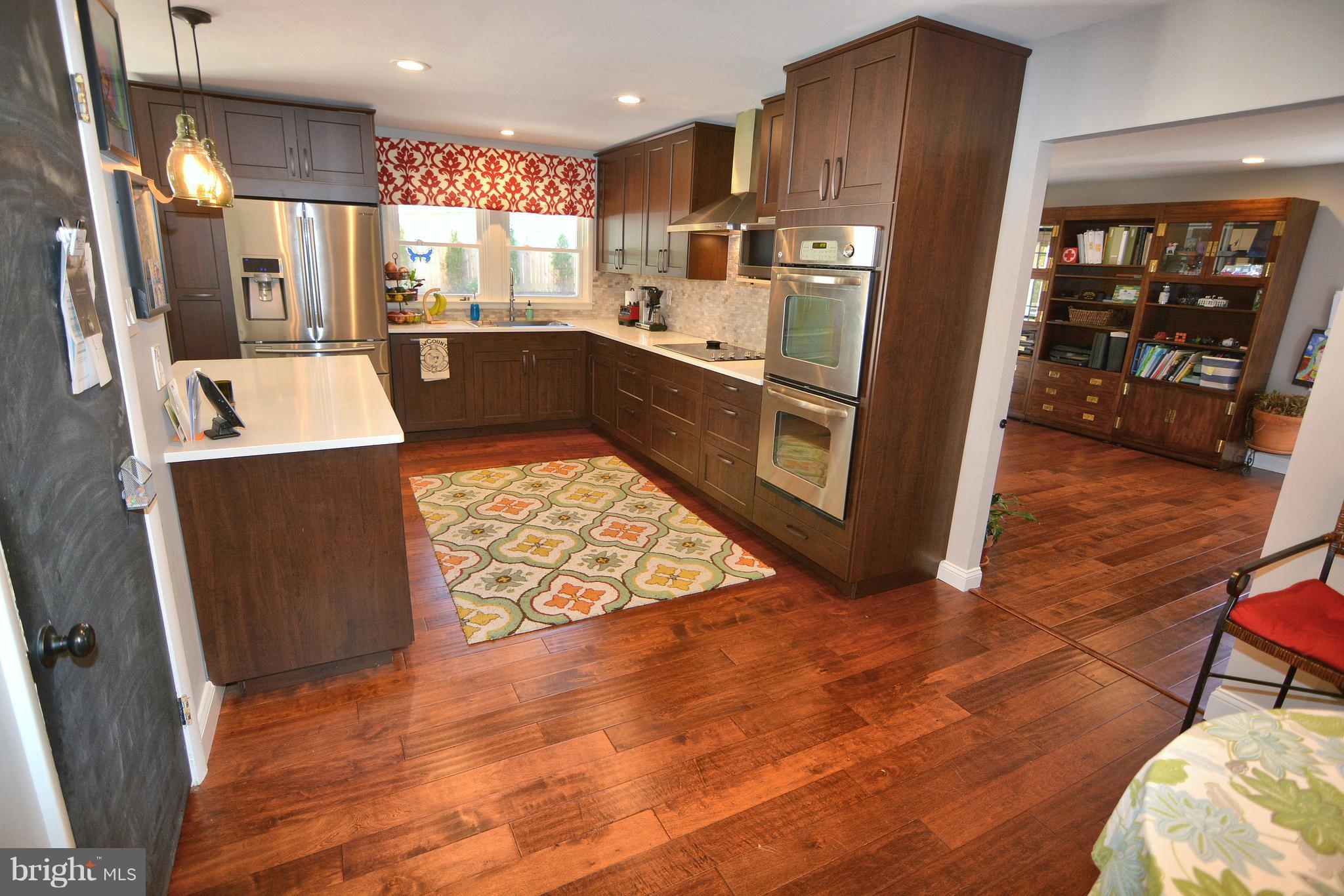 1808 Roxboro Place Crofton, MD 21114 - Photo 10 of 29 Kitchen