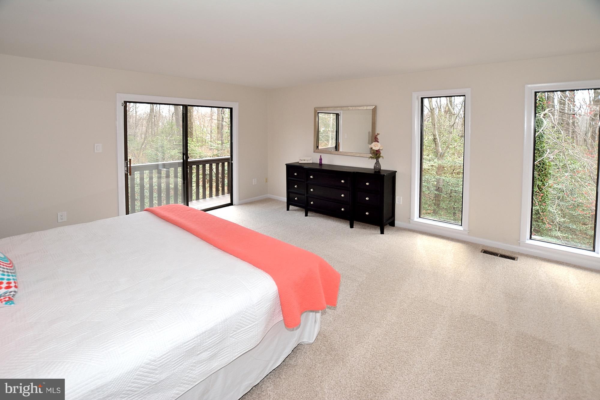 2101 Glencourse Lane Reston, VA 20191 - Photo 15 of 28 Private deck off master bedroom