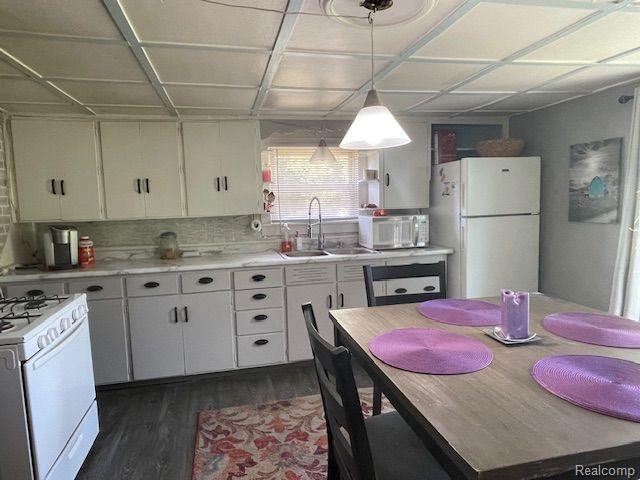 7715 Bell Road Birch Run, MI 48415 - Photo 16 of 50