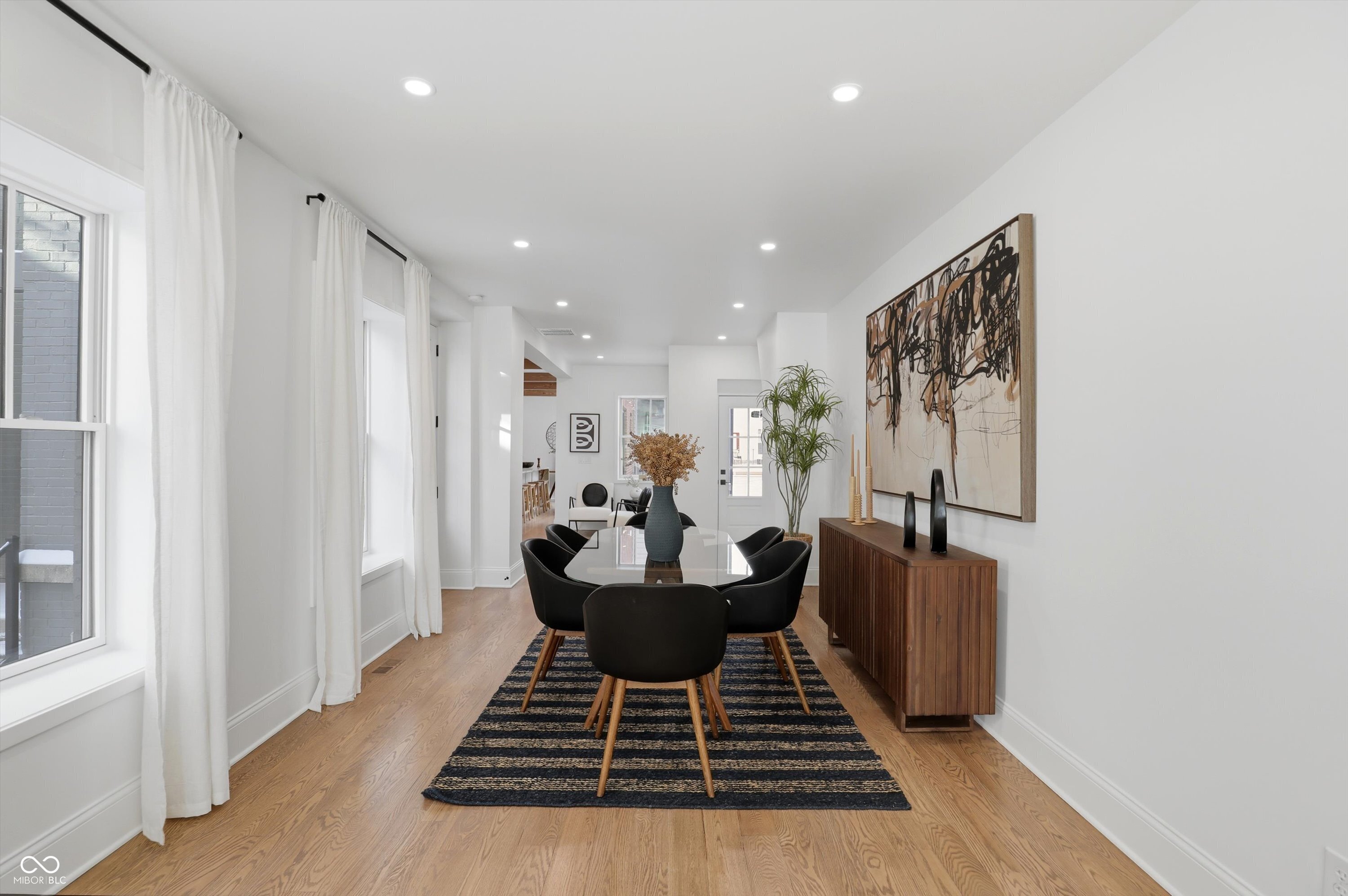 723 North Cleveland Street Indianapolis, IN 46202 - Photo 25 of 70