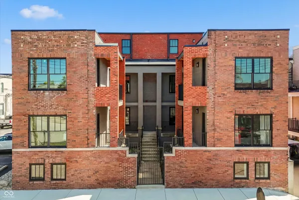 $1,200,000 | 723 North Cleveland Street, Indianapolis, IN 46202