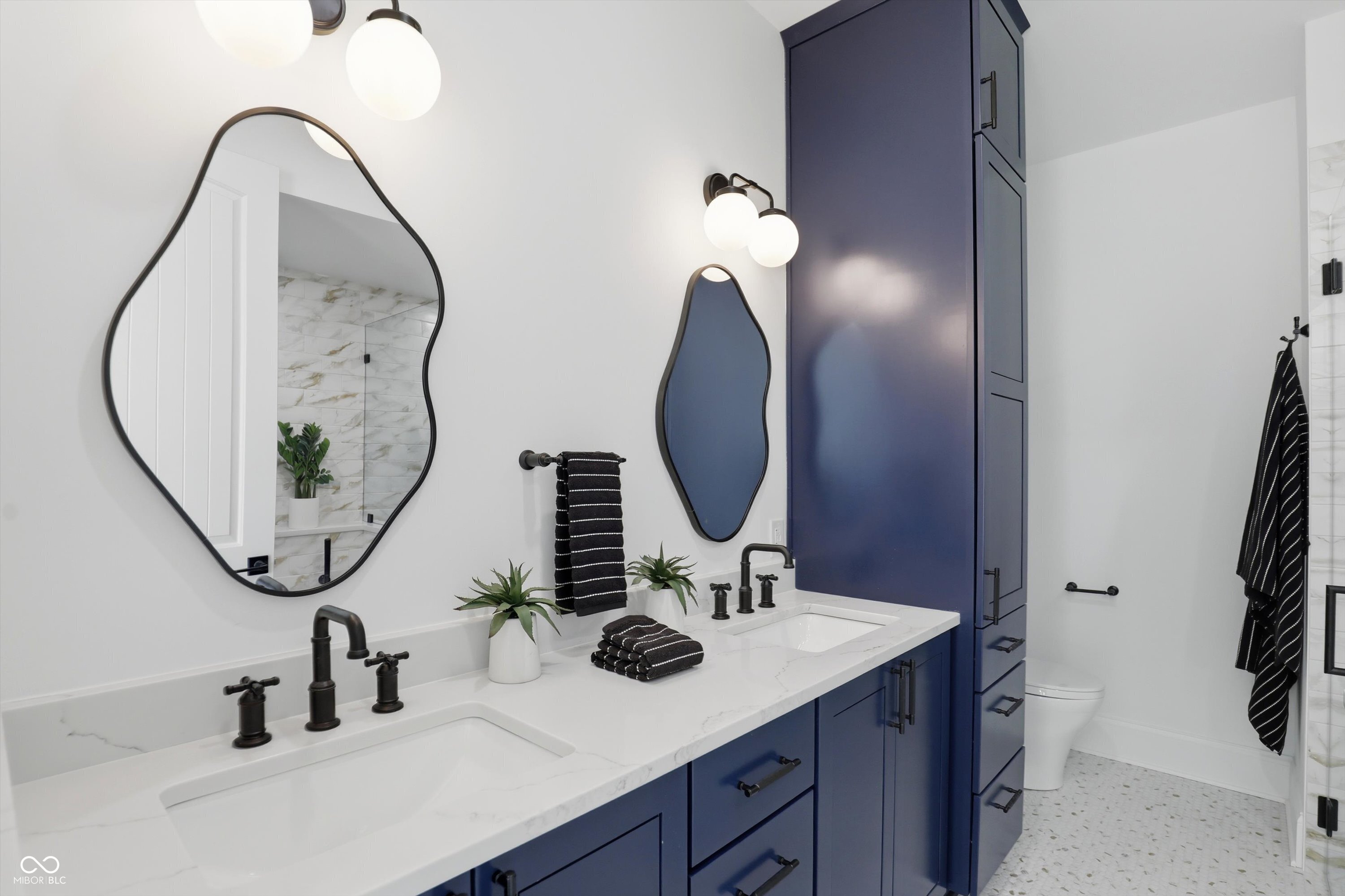 723 North Cleveland Street Indianapolis, IN 46202 - Photo 49 of 70