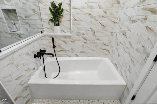 $1,299,999 | 723 North Cleveland Street, Indianapolis, IN 46202