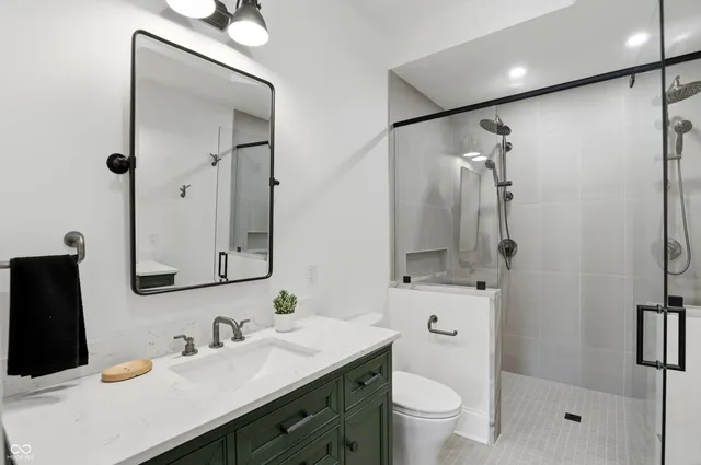 $1,299,999 | 723 North Cleveland Street, Indianapolis, IN 46202