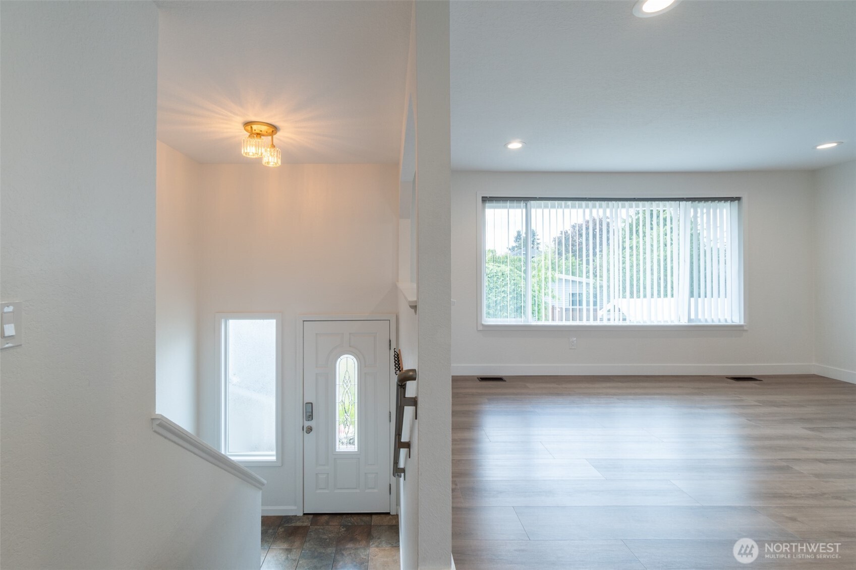 20915 80th Place West Edmonds, WA 98026 - Photo 17 of 40