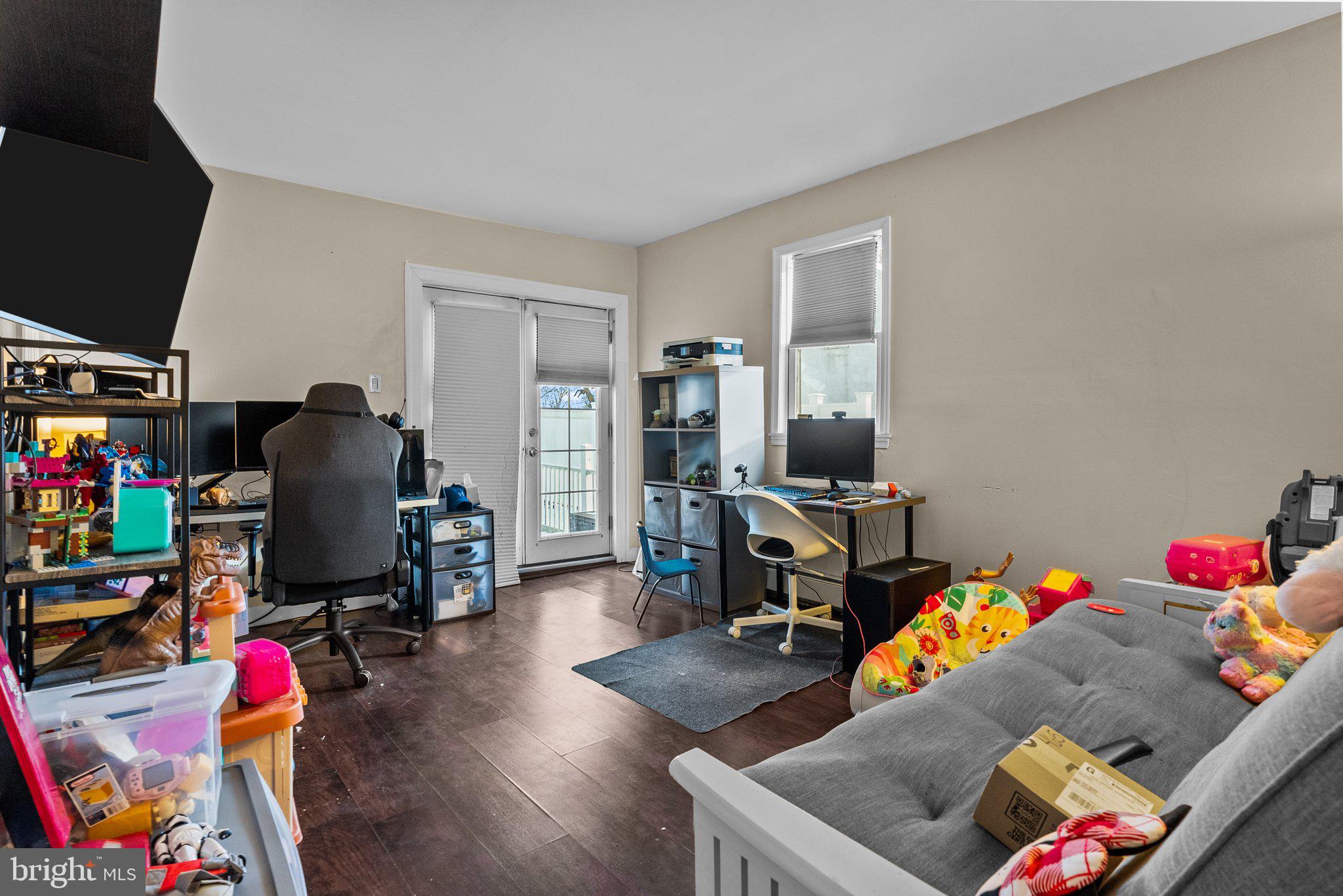 3153 Moore Avenue Bensalem, PA 19020 - Photo 10 of 25 Gallery Image 10