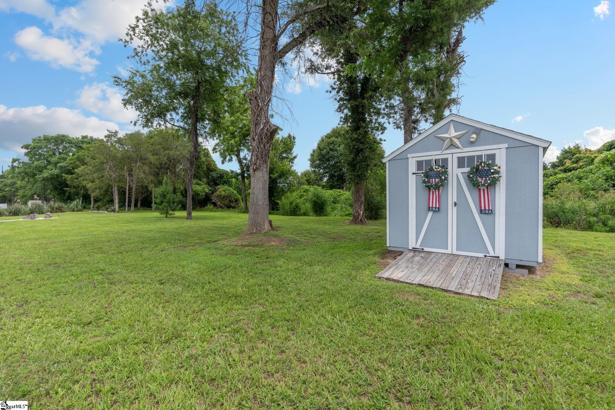 7607 Old Laurens Road Gray Court, SC 29645 - Photo 28 of 29