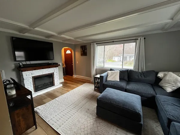 $499,900 | 21 Wheeler Avenue, Haverhill, MA 01832