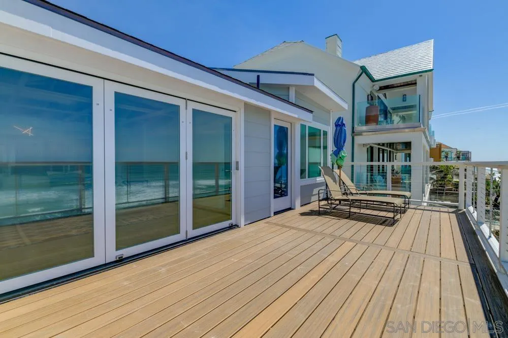 2633 Ocean Street Carlsbad, CA 92008 - Photo 7 of 23 a view of a house with a large window