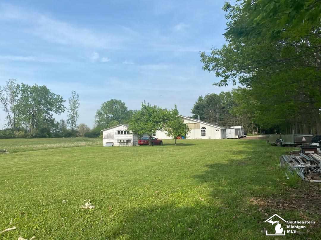 5730 Jackman Road Ida, MI 48140 - Photo 13 of 40
