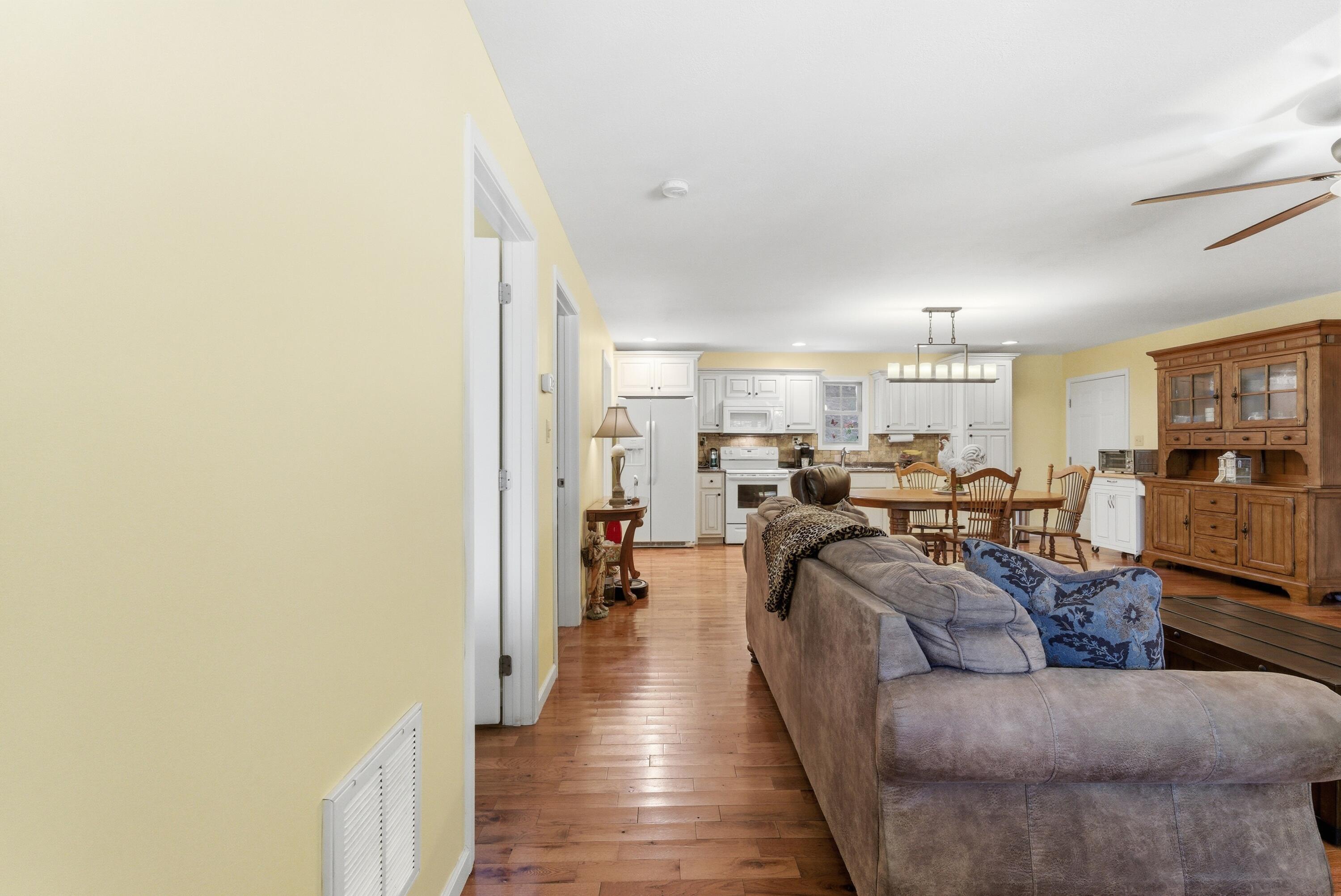 850 Cliffs Edge Road East Bernstadt, KY 40729 - Photo 7 of 33 dsc09187