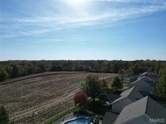 $205,000 | 5 Mozart Place, Millstadt, IL 62260